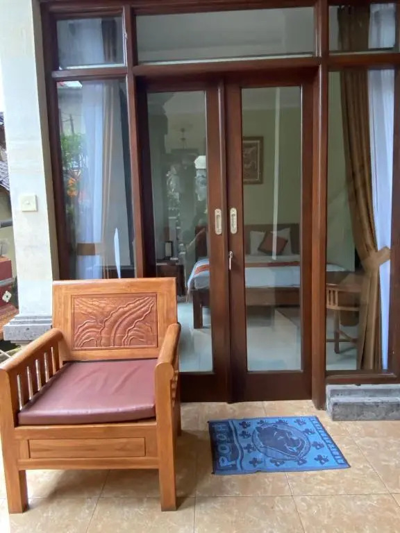 Lilir House