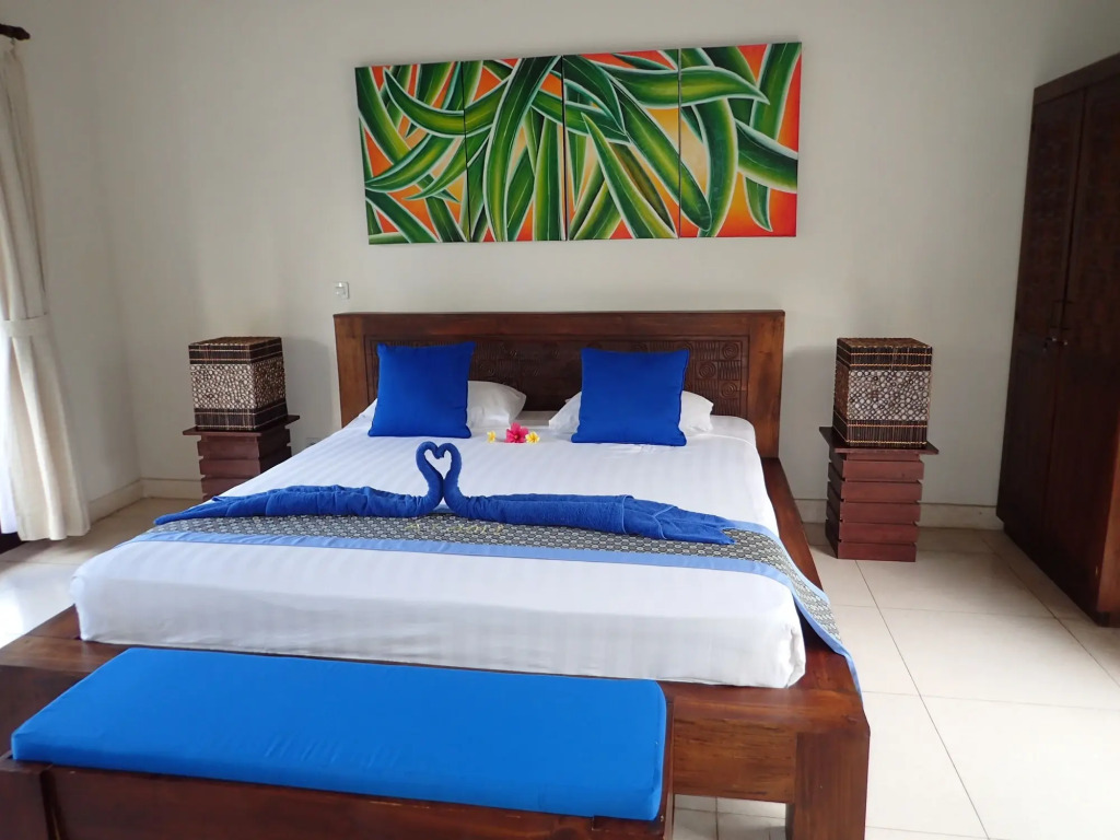 Alami Resort, Restaurant and Dive Center