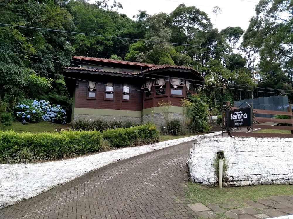 Pousada Essência Serrana Gramado