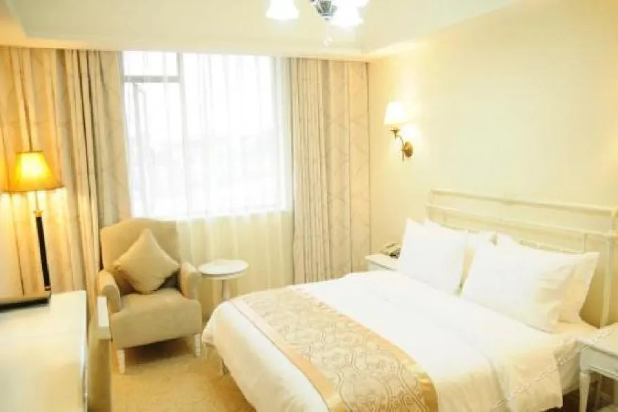 Meishan Hotel (Sansu Temple Wanda Plaza Branch)
