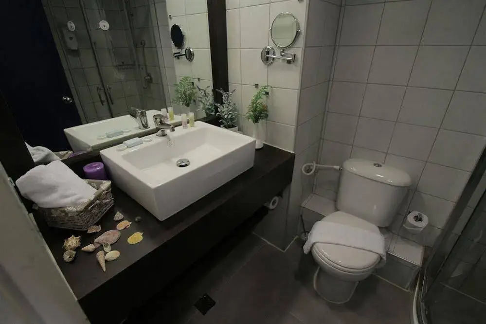 G hotel