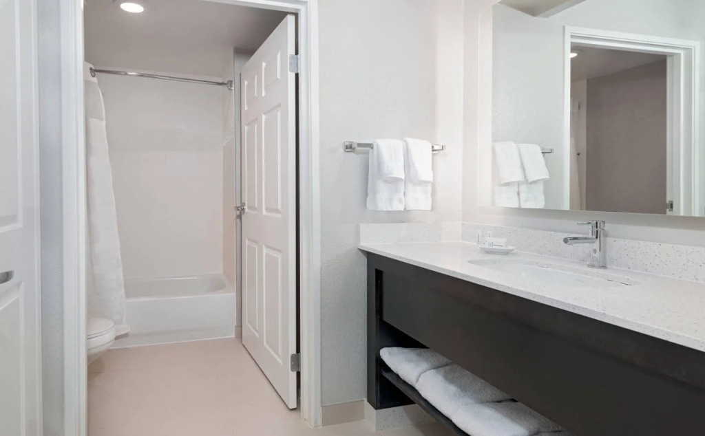 Fairfield Inn and Suites Mobile