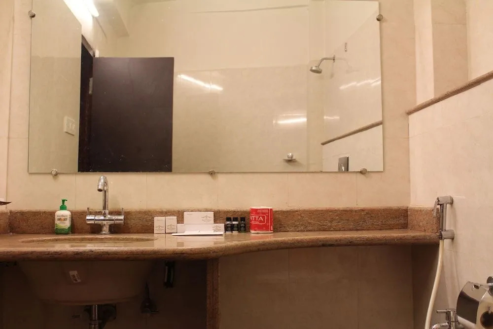 Hotel Pooja International