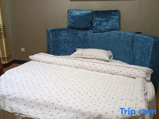 Xianglong Business Hotel