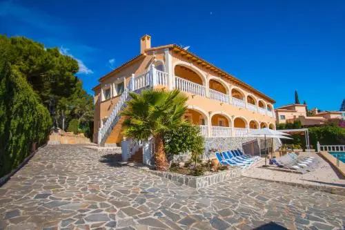 Villa Zelda - PlusHolidays