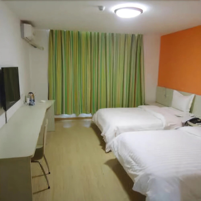 7 Days Inn