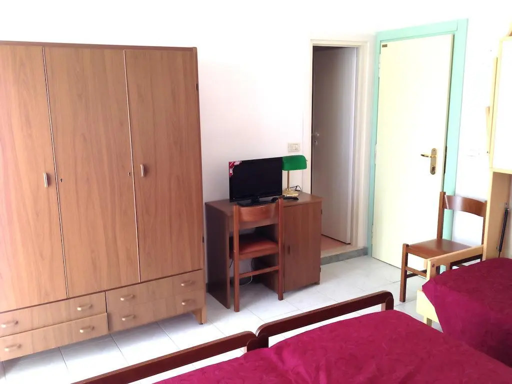 Hotel Rivamare Room only and free coffee room