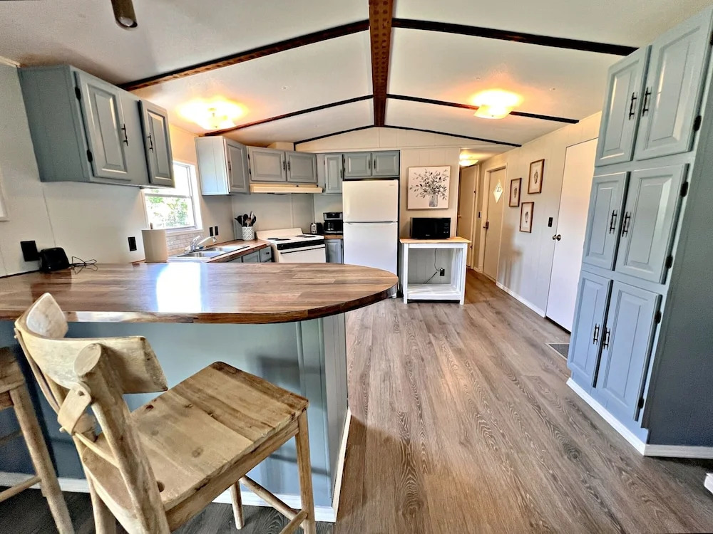 Oakridge Cottage
