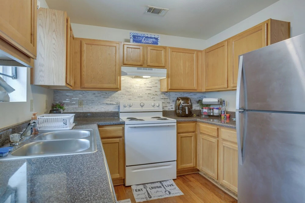 u003c 3 Mi to French Quarter: Pet-Friendly Home