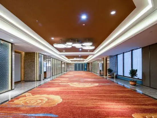 Tanshan Hotel