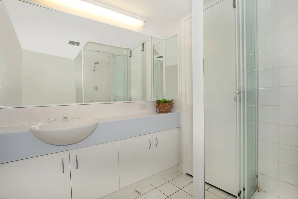 Broadwater 6