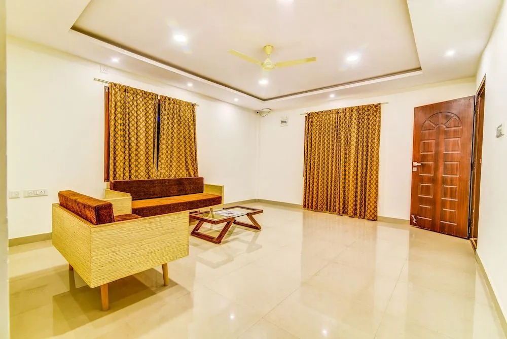 FabHotel Hazel Suites