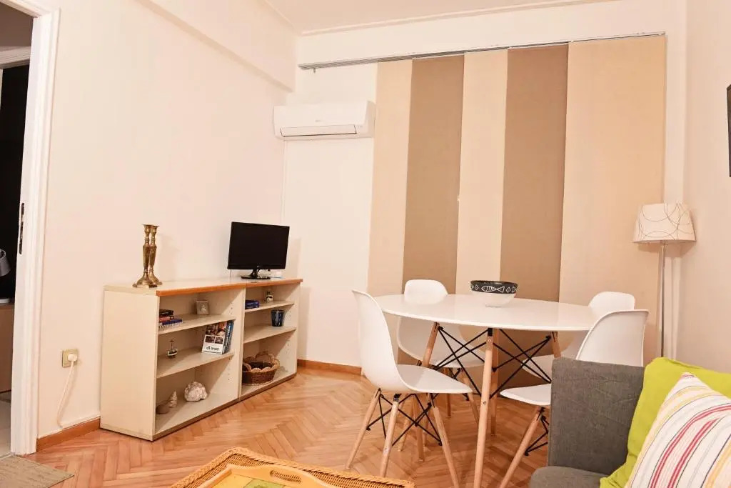 Apartment by the sea & the city