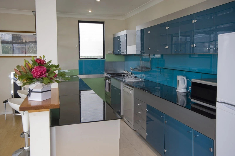 Villa De Marseilles - Melbourne