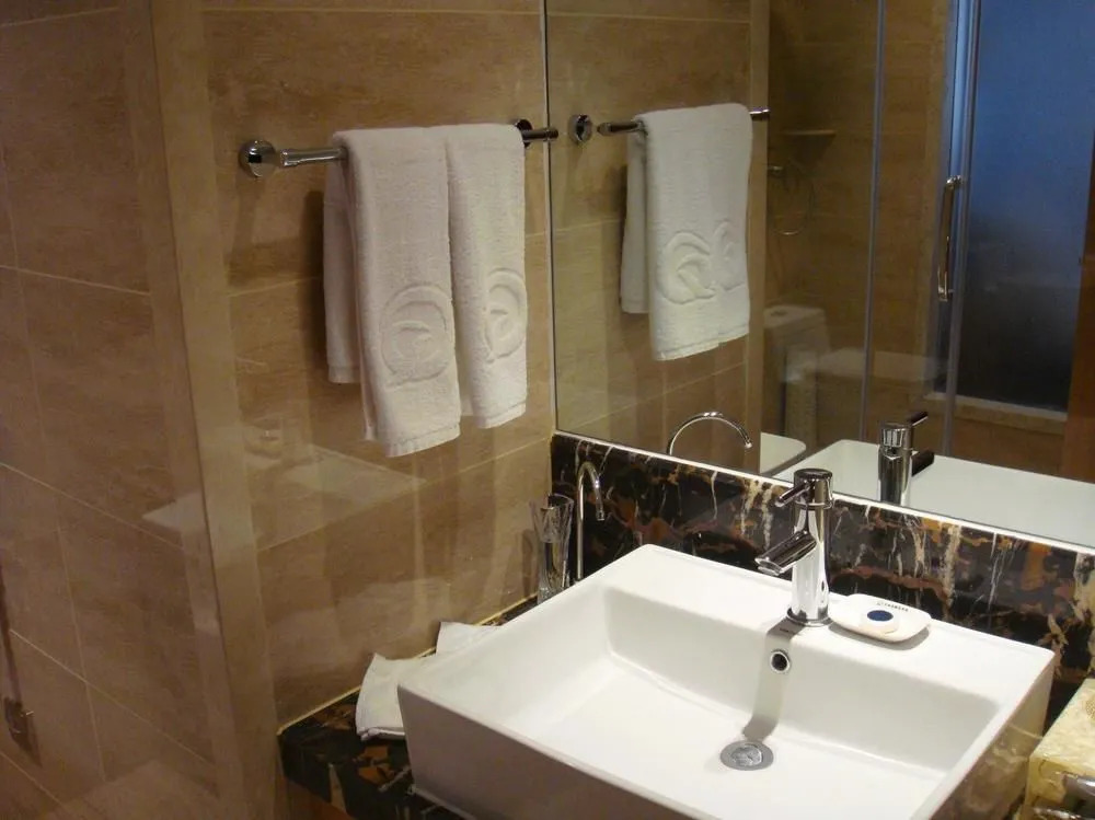 Xinmin Hotel
