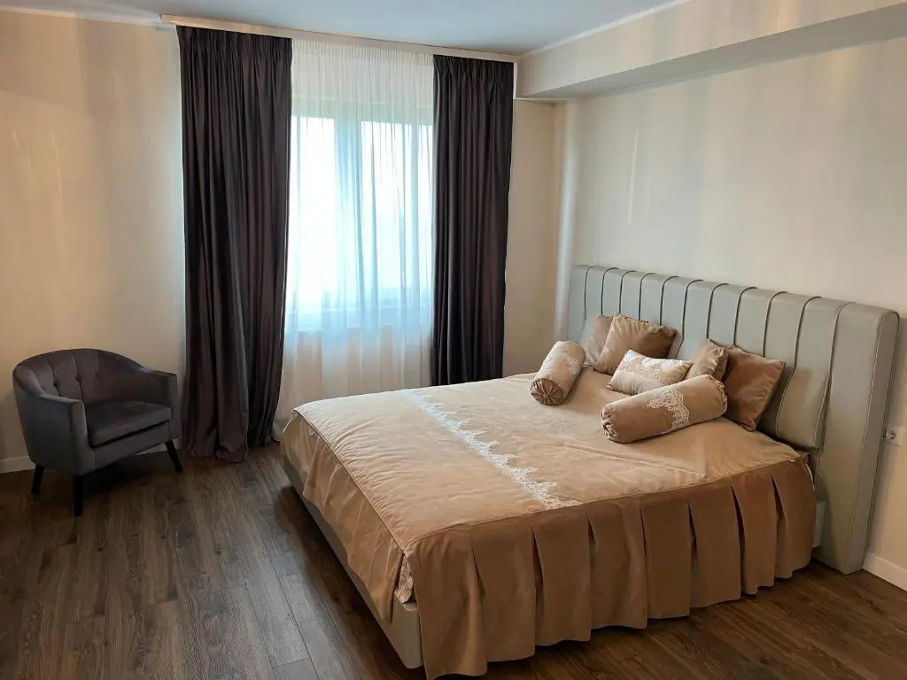 La Pini - Apartament Luxury Bucium