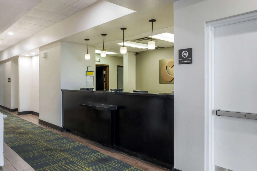 Comfort Inn Sherman - Denison Area