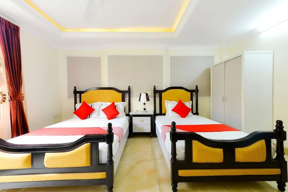 Nam Cường X Hotel