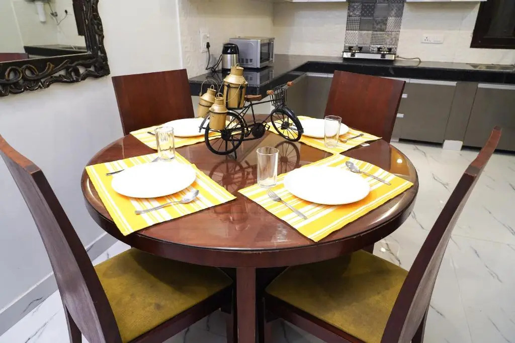 Lime Tree Service Apartment - Near Artemis Hospital ,Gurgaon