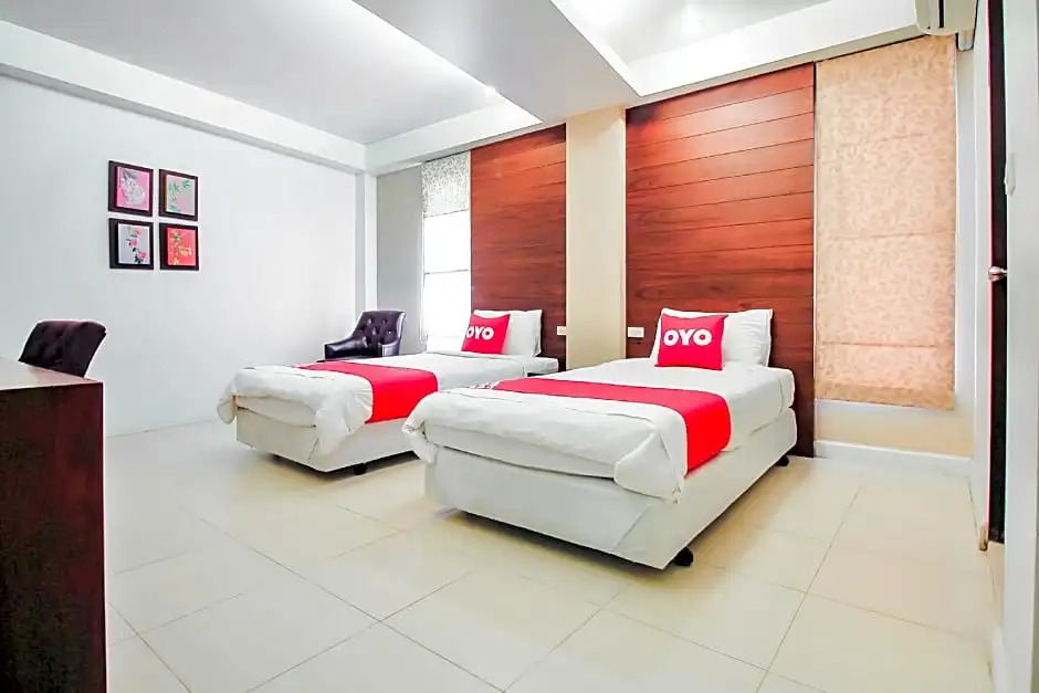 Baan Udom Hostel