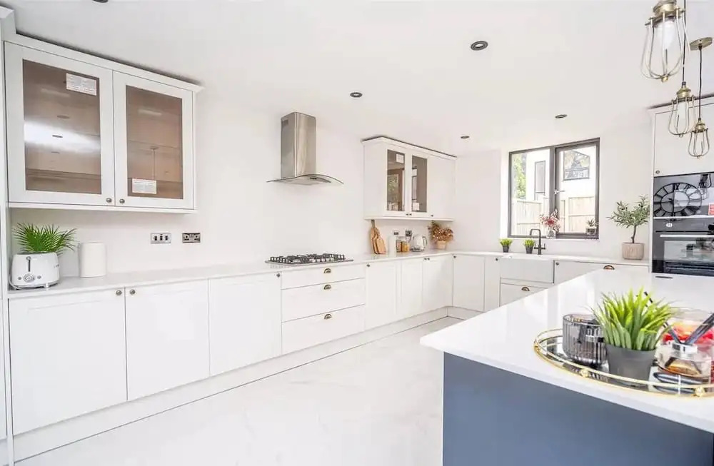 Glams Beautiful Luxury Home