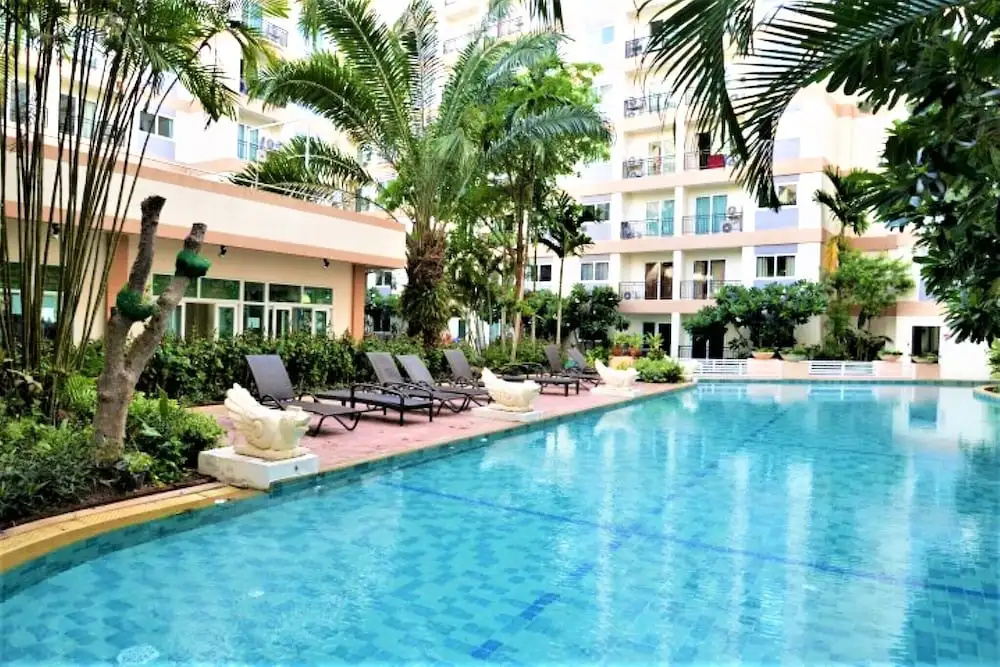 Park Lane Resort Pattaya 2 bedroom condo fully equiped
