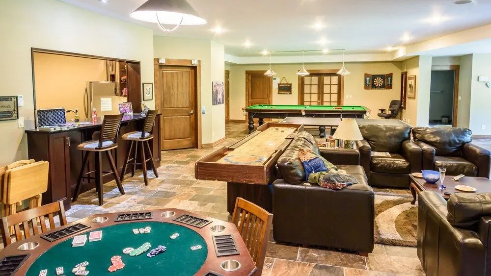 Noble House Suites