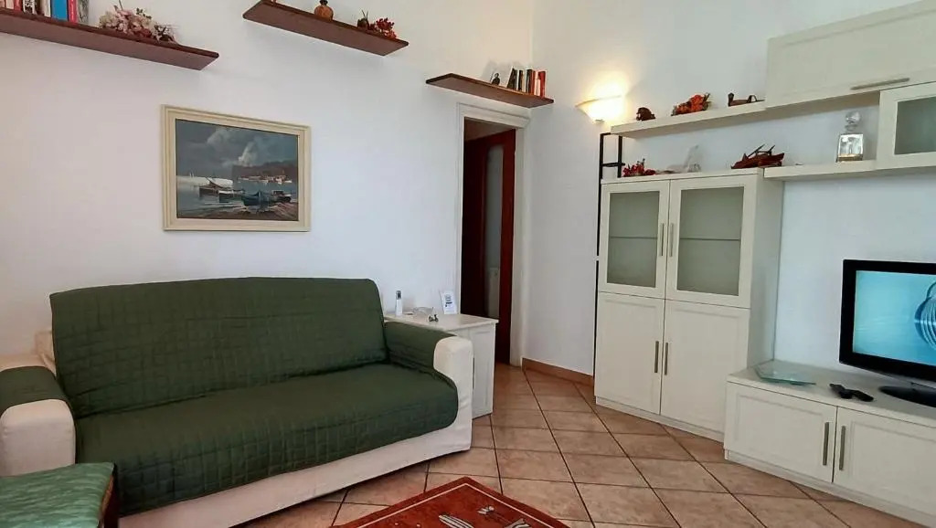 Beach 2 Bedrooms Apartment With Balconies