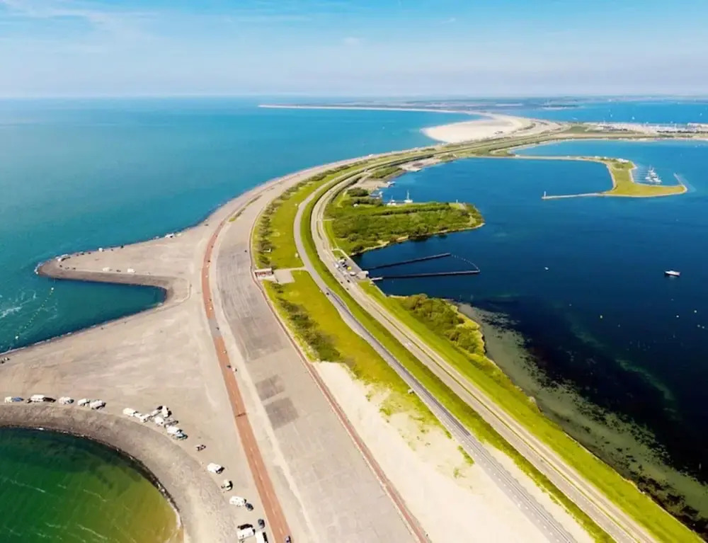 Apartment in Nieuwpoort by the Beach