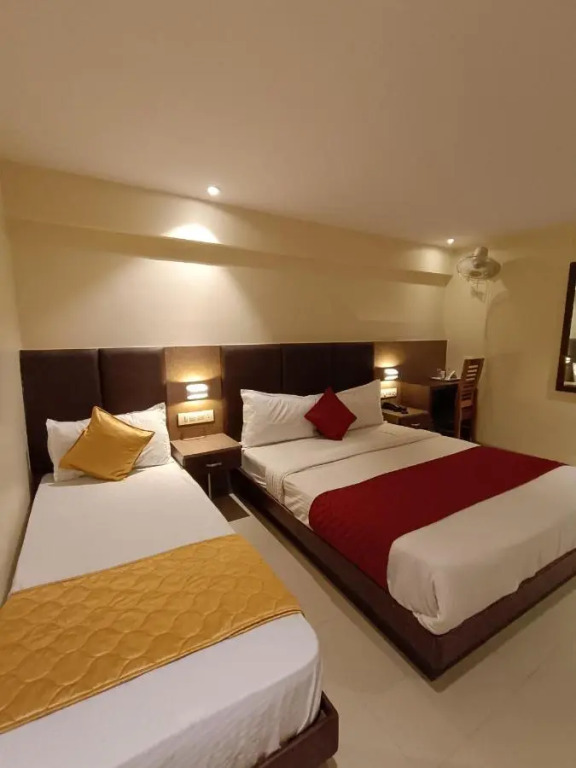 Hotel West Inn
