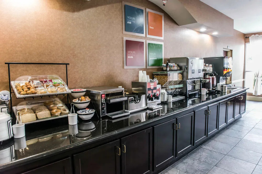 COMFORT INN and SUITES MARIANNA