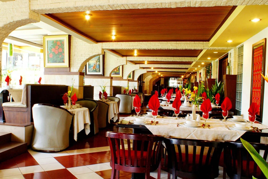 Purnama Hotel