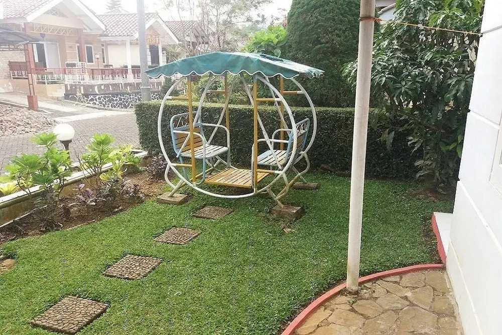 Kota Bunga F