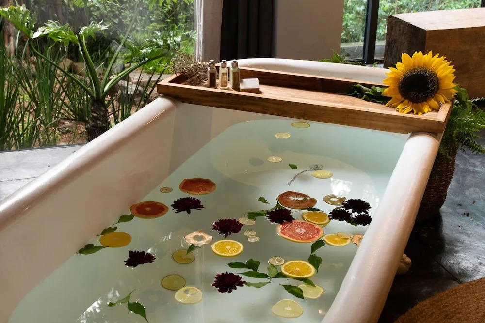 Casa Chichipicas Hotel Boutique