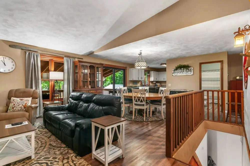 Lakeside Getaway pet Friendly