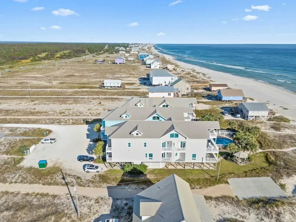 Courageous Beach House Suite D