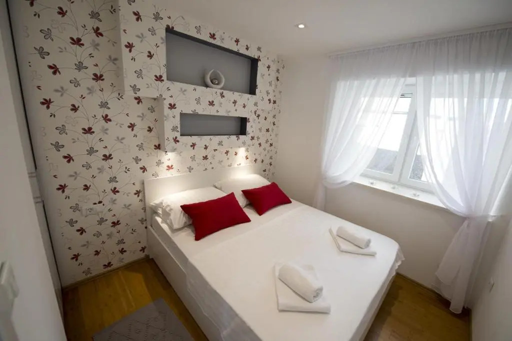 Apartments Annya