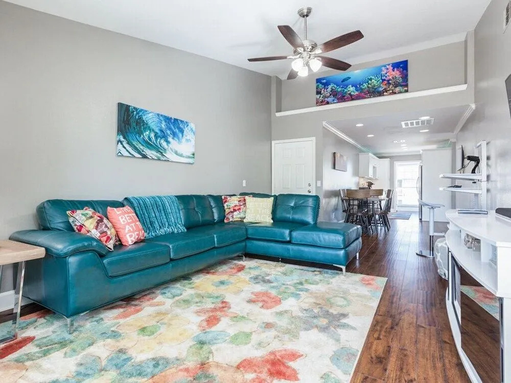 7000 Seawall Blvd Condo Unit 336 by RedAwning