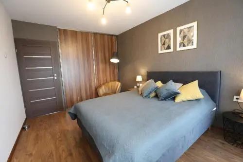 Modern 2 Rooms Apartment