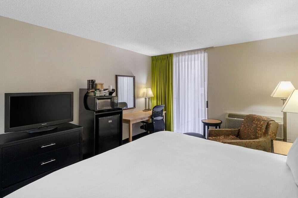 Stay Express Inn & Suites Tyler