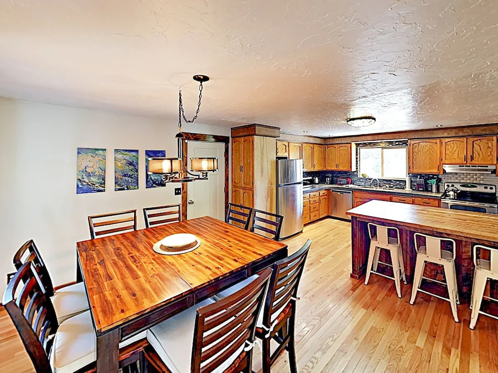 New Listing! Bend Basecamp W/ Hot Tub, Fenced Yard 3 Bedroom Home
