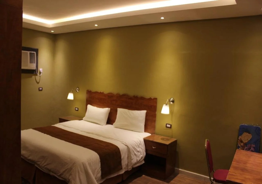Qasser Al Rawsha Furnished Units