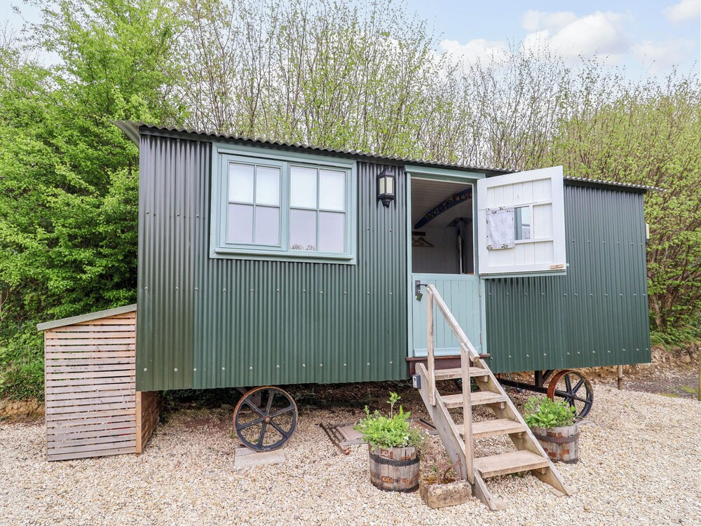 Oak Shepherds Hut