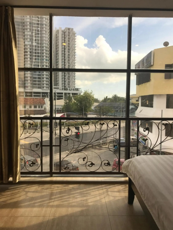 SE Hotel 2