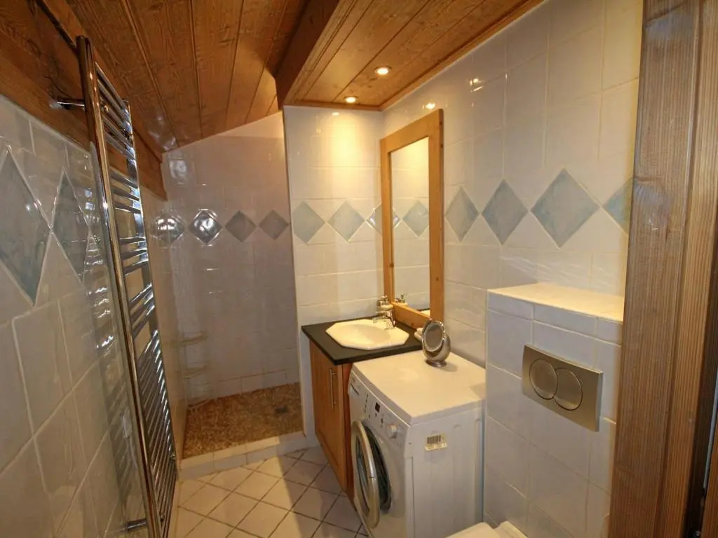 Duplex 4 pièces avec garage près des pistes - FR-1-293-89