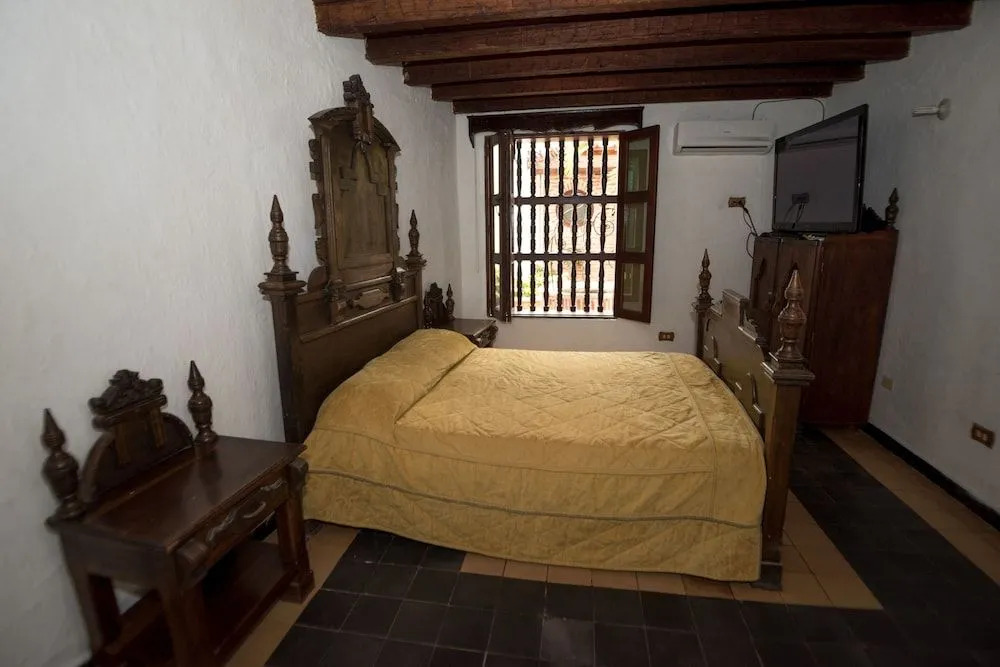 Casa de la Moneda By Nomad Guru