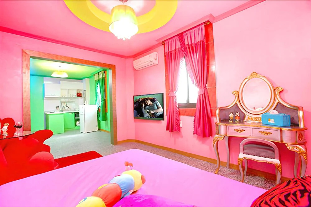 Hoengseong Forest Jewelry Pension (Pool)
