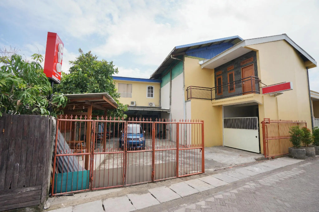 Hotel O Az Zahra Residence Syariah