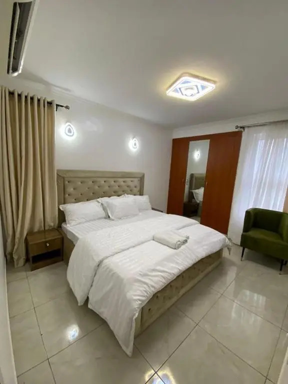 Luxury waterfront 3 bedroom apartment ikoyi