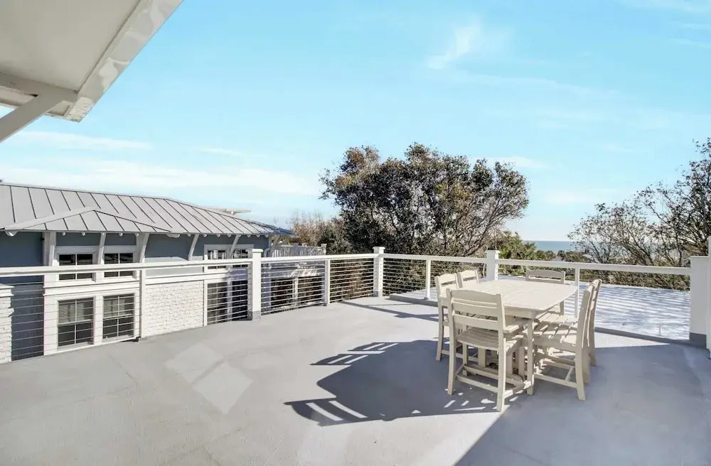 Walk to the Beach + Private Pool, Rooftop Terrace, Balcony 3602 Cameron
